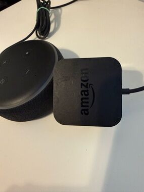 Amazon Echo Dot Black Streaming Media